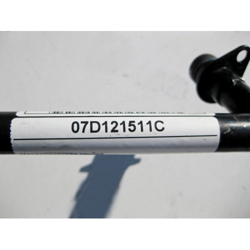 VAG 07D121511C Металлическая трубка охлаждающей жидкости левая VW Passat B5