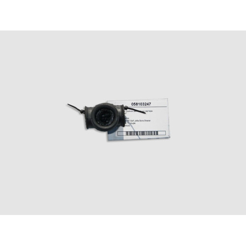 VAG 058103247 Патрубок трійник вентиляції картера VW Passat B5 Golf Jetta Bora