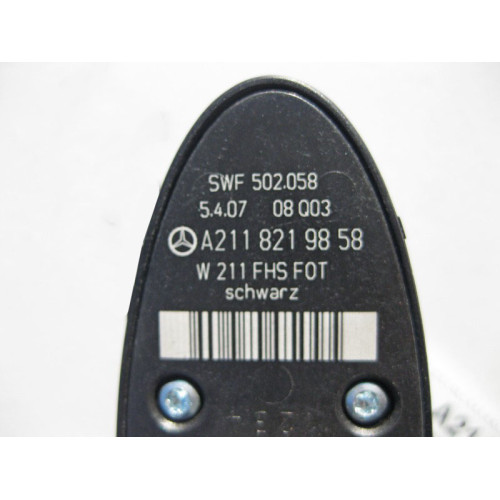 Mercedes-Benz A2118219858 7C45 Кнопка стеклоподъёмника пассажира E-Class W211