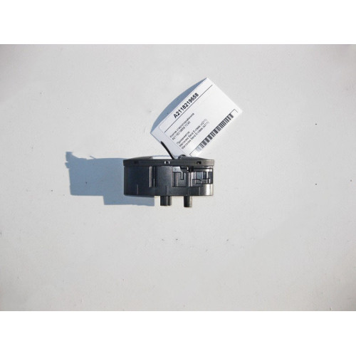 Mercedes-Benz A2118219658 7C45 Кнопка стеклоподъёмника пассажира E-Class W211