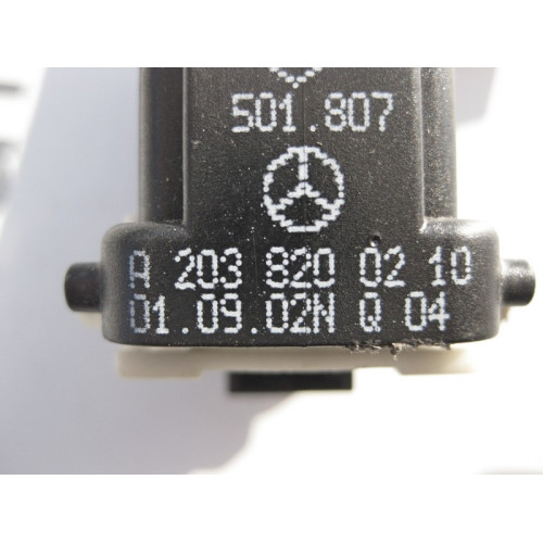 Mercedes-Benz A2038200210 7167 Кнопка стеклоподъёмника пассажира C-Class W203