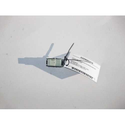 Mercedes-Benz A2208201210 7C45 Кнопка стеклоподъёмника пассажира S-Class W220 до рестайл