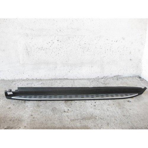 Mercedes-Benz A1666900075 A1666900010 Left footrest assembly GL/GLS X166