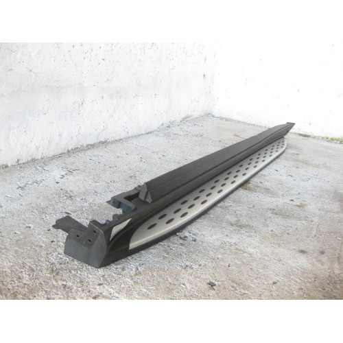 Mercedes-Benz A1666900075 A1666900010 Left footrest assembly GL/GLS X166