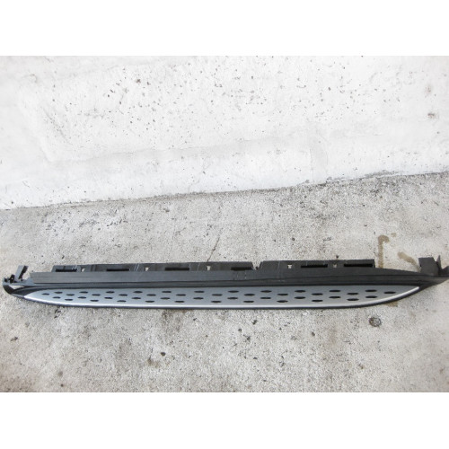 Mercedes-Benz A1666900075 A1666900010 Left footrest assembly GL/GLS X166