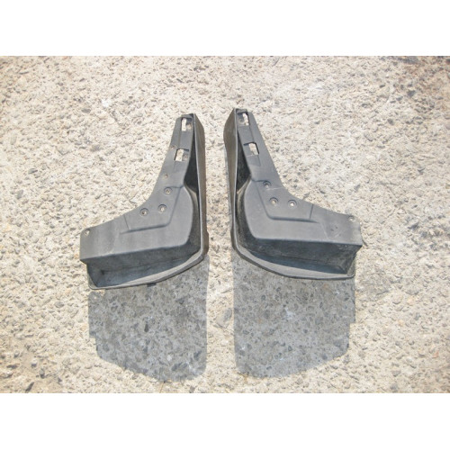 Mercedes-Benz A1668900578 Брызговики передние GL GLS X166