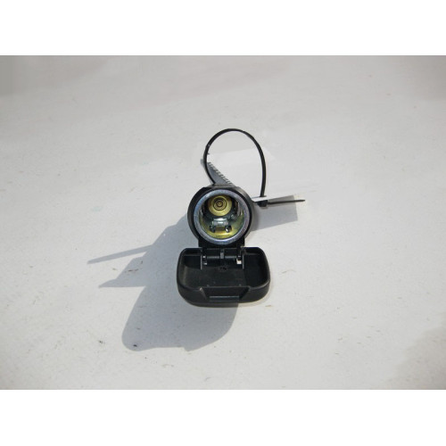 Mercedes-Benz A1638200051 Розетка 12V ML W163 W164 GL X164 R-Class W251