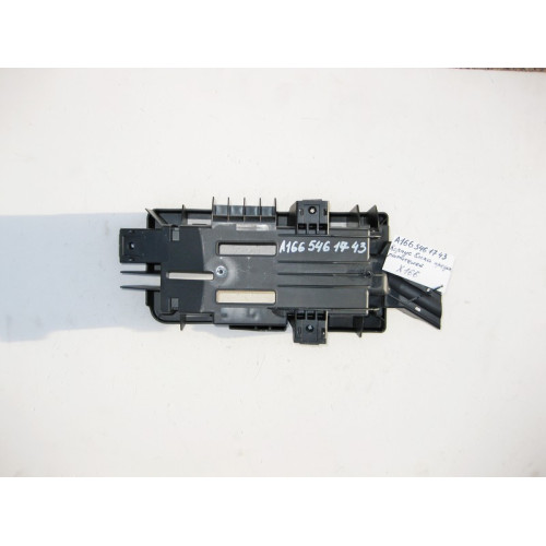 Mercedes-Benz A1665461743 Корпус блока предохранителей GL GLS X166