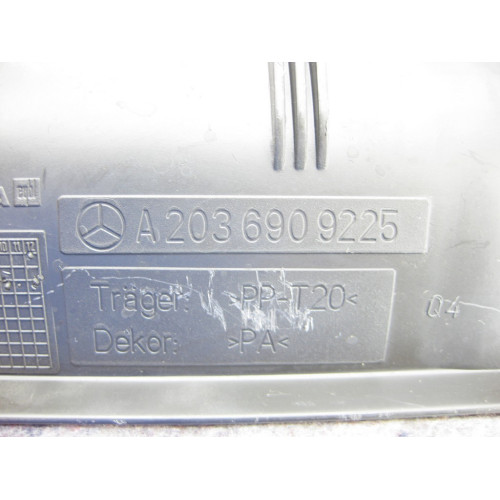 Mercedes-Benz A2036909225 7D51 Задняя правая обшивка багажника серая C-Class S203 универсал