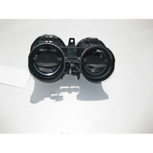 Mercedes-Benz A2138307700 Вентиляционный дефлектор торпеды центральный левый E-Class W213