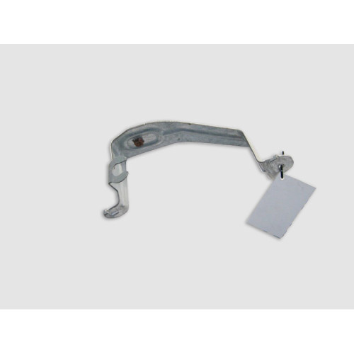 Mercedes-Benz A1668101514 Кронштейн шторки багажника правый GL GLS X166
