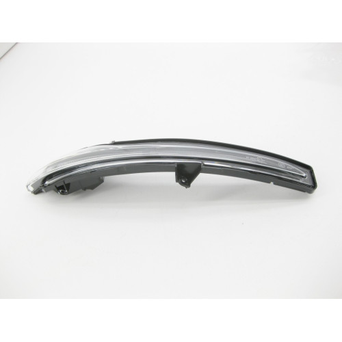 Mercedes-Benz A0999060801 Новый повторитель указатель поворотов в правом зеркале E-class W213