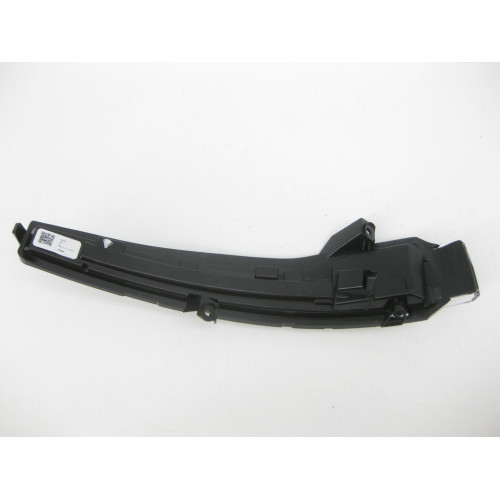 Mercedes-Benz A0999060801 Новый повторитель указатель поворотов в правом зеркале E-class W213