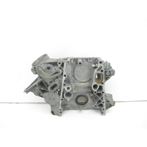 Mercedes-Benz R6110151102 A6110101233 Передняя крышка картера ГРМ OM646 OM647 OM611 OM612