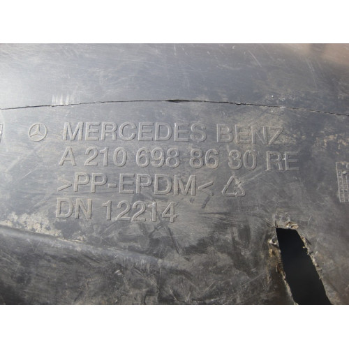 Mercedes-Benz A2106988630 Подкрылок задний правый E-Class W210