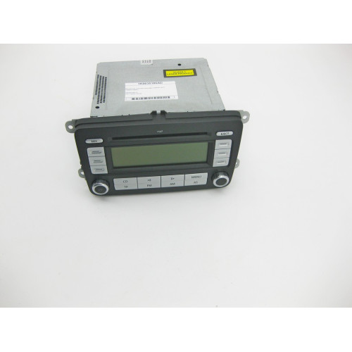 VAG 1K0035186AD Магнитола штатная под радио AM/FM, MP3 VW Passat Touran
