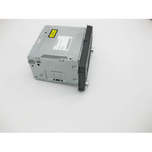 VAG 1K0035186AD Магнитола штатная под радио AM/FM, MP3 VW Passat Touran