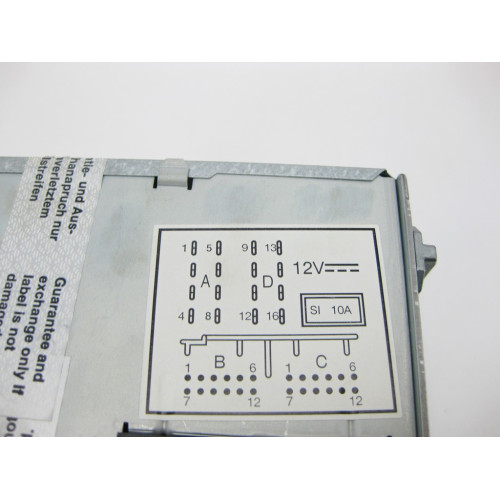 VAG 1K0035186AD Магнитола штатная под радио AM/FM, MP3 VW Passat Touran