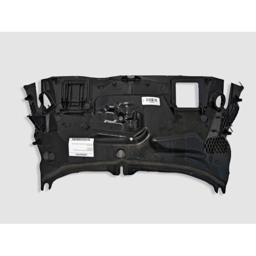 Mercedes-Benz A2056207601 Перегородка моторного отсека центральная C-Class W205