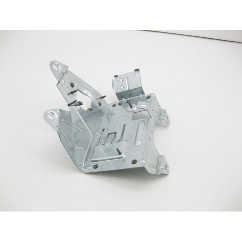 Mercedes-Benz A1665409014 Кронштейн заднего блока SAM GL/GLS X166