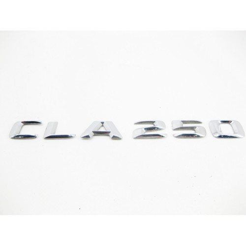 Mercedes-Benz A1178171215 Надпись CLA250 на крышке багажника CLA C117