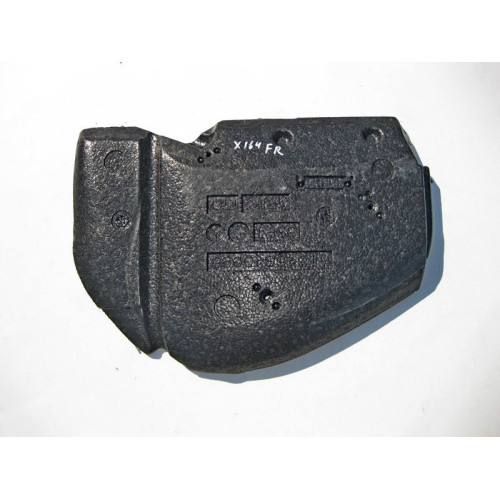 Mercedes-Benz A1646840096 Пенопласт в ногах пассажира ML W164 GL X164