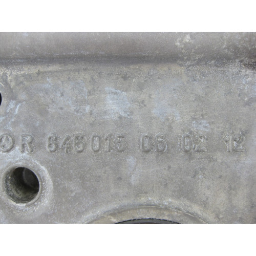 Mercedes-Benz A6460100733 Передняя крышка картера ГРМ для двигателя OM646 R4 2.2 cdi