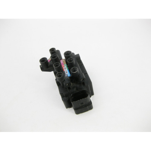 VAG 4M0616013B Air suspension valve block