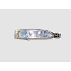 A1648200621 Повторитель поворота правого зеркала ML W164 GL X164 R-Class W251 до рестайл