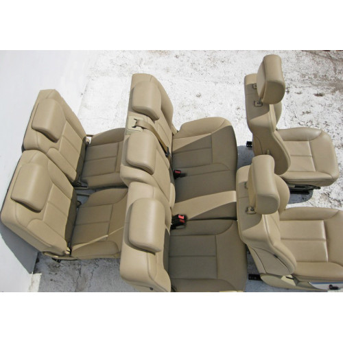 Mercedes-Benz Комплект бежевых кожзамовых сидений GL X164 (2006-2012)