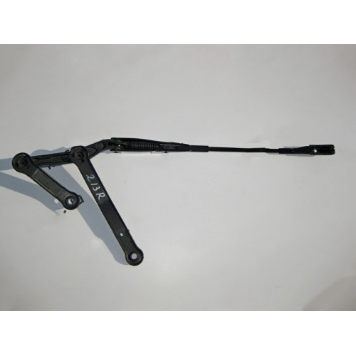 Mercedes-Benz A2138200344 Поводок дворника правый E-Class W213 C238 CLS C257