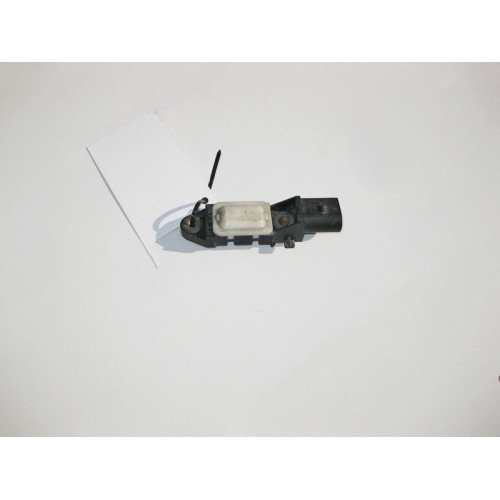 Mercedes-Benz A0028201326 Датчик удара Bosch SL R230 SLK R171 E-Class W211 CLS C219
