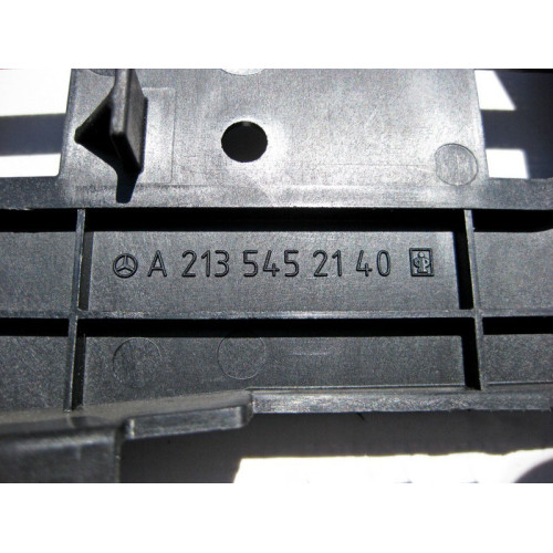Mercedes-Benz A2135452140 Кронштейн переднего SAM E-Class W213 C238 CLS C257