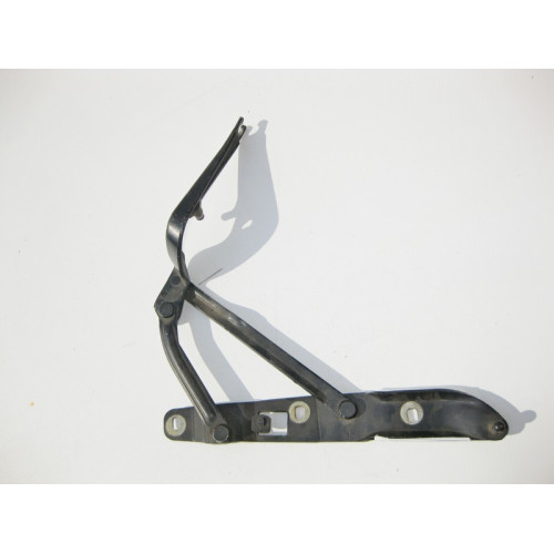 BMW 41628203278 Петля крышки багажника правая BMW 5-series E39