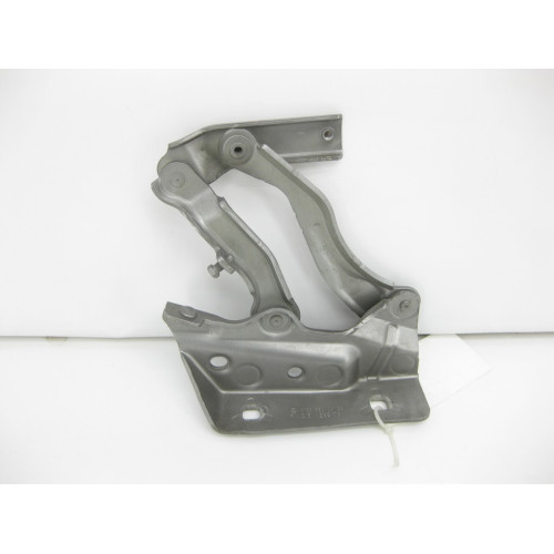 Mercedes-Benz A1698800428 Правая петля капота B-class W245