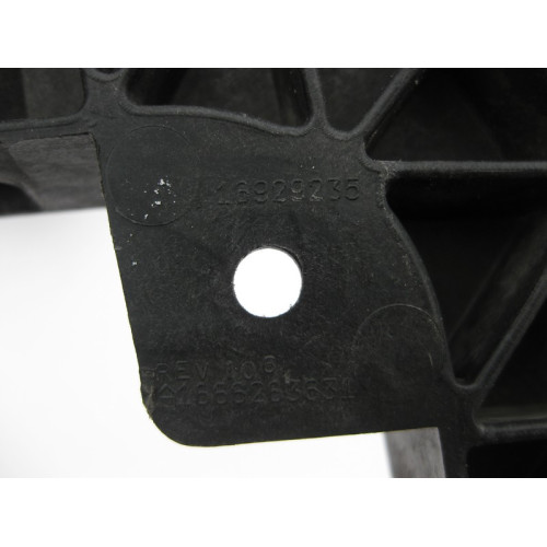 Mercedes-Benz A1666263631 Консоль рамки левой фары ML GLE W166 C292 GL GLS X166