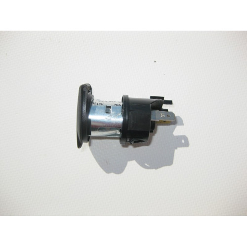 Mercedes-Benz A0008206651 Розетка прикуривателя ML GLE W166 C292 GL GLS C292