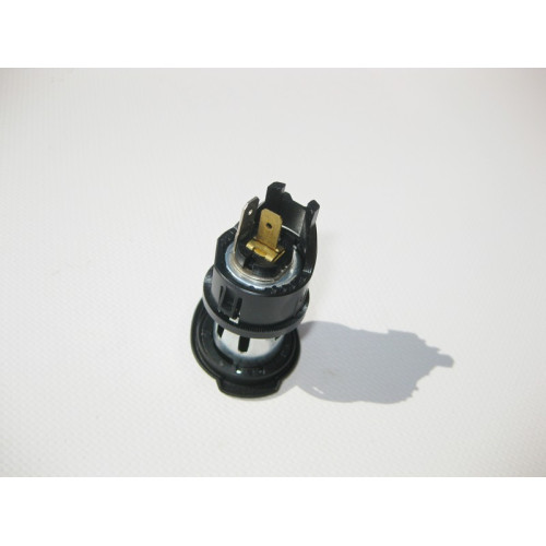 Mercedes-Benz A0008206651 Розетка прикуривателя ML GLE W166 C292 GL GLS C292
