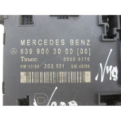 Mercedes-Benz A6399003000 Блок управления передней правой двери V-class W639 W636
