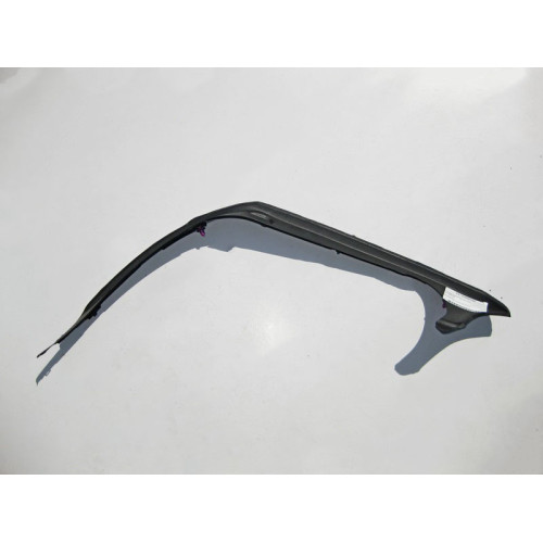 Mercedes-Benz A2136908104 Дефектная накладка проёма багажника левая E-Class W213