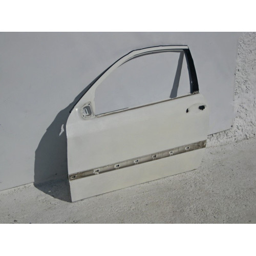 Mercedes-Benz A2037220509 Дверь левая C-Class Sportcoupe C203