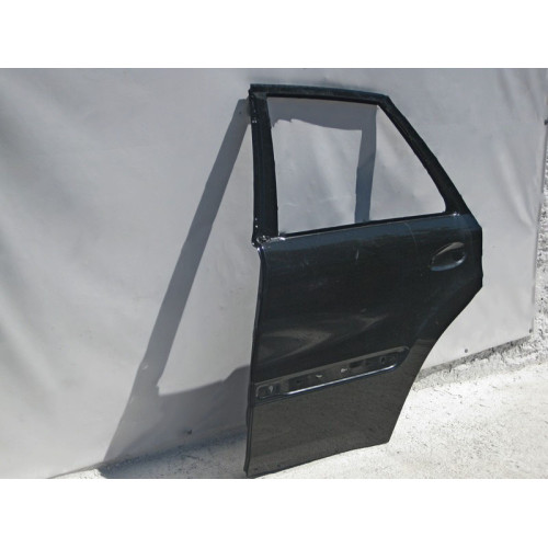 Mercedes-Benz A1647300105 Дверь задняя левая ML W164