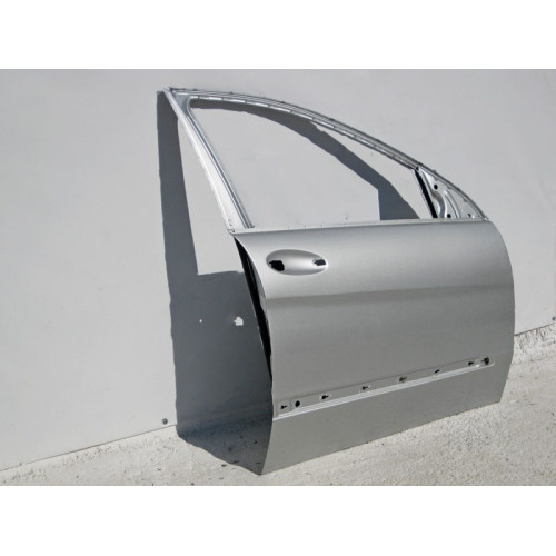 Mercedes-Benz A2517201005 Дверь передняя правая R-Class W251