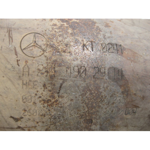 Mercedes-Benz A2194901519 Катализатор правый для двигателя M272 V6 3.5л CLS C219