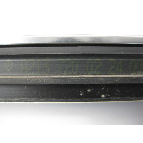 Mercedes-Benz A2137200224 Хром молдинг под стекло передней правой двери E-Class W213