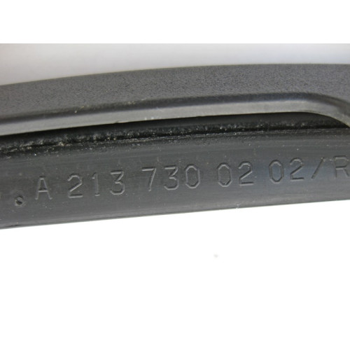Mercedes-Benz A2137300202 Накладка торца задней правой двери E-Class W213