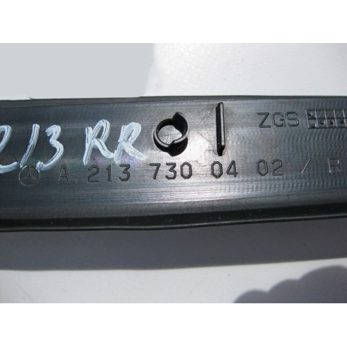 Mercedes-Benz A2137300402 Защитная планка задней правой двери E-Class W213