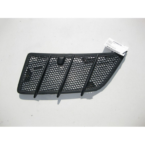 Mercedes-Benz A1648800105 Решётка капота левая ML W164 GL X164