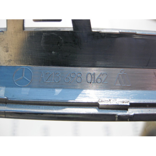 Mercedes-Benz A2136980162 7F24 Передний хром молдинг левого порога E-Class W213