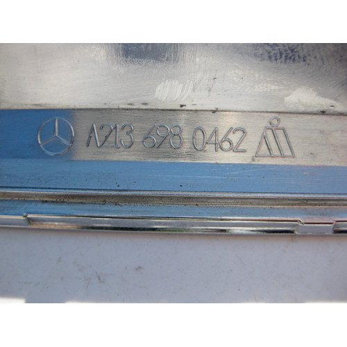 Mercedes-Benz A2136980462 7F24 Задний хром молдинг правого порога E-Class W213